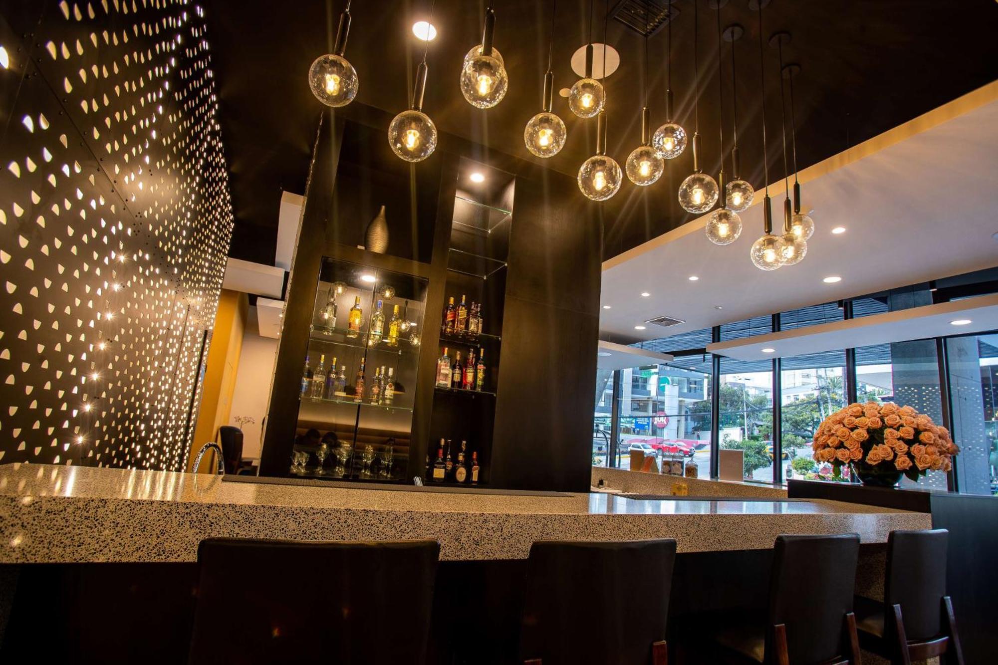 Hampton By Hilton Quito La Carolina Park Ξενοδοχείο Εξωτερικό φωτογραφία