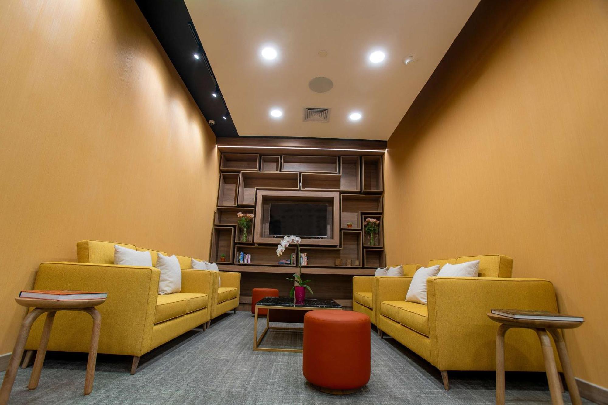 Hampton By Hilton Quito La Carolina Park Ξενοδοχείο Εξωτερικό φωτογραφία